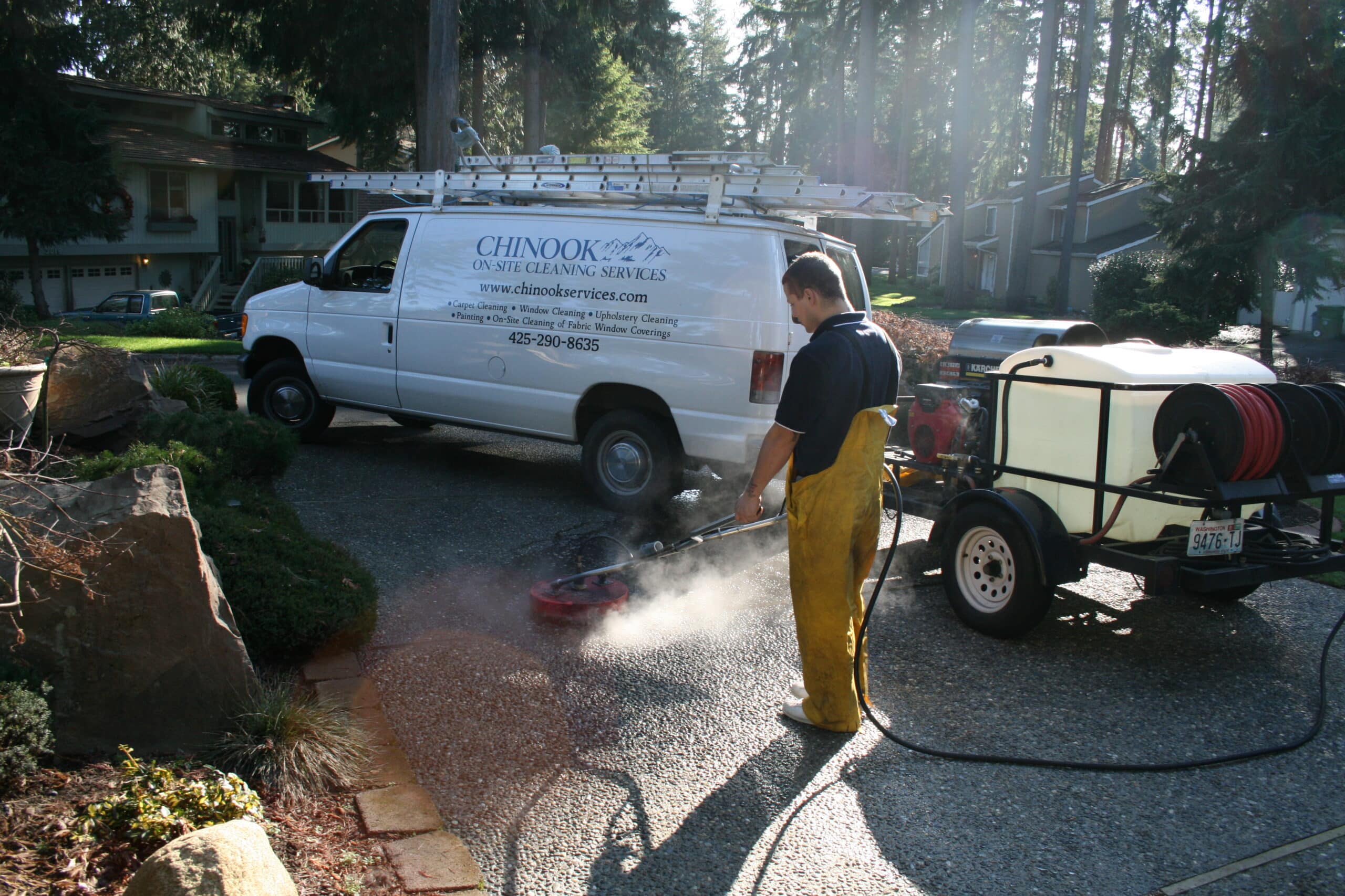 Pressure washing in Carnation, WA Chinook Services