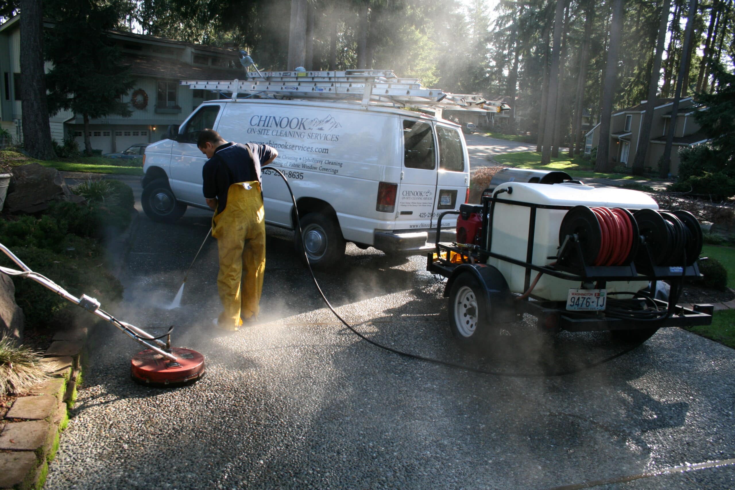 Pressure washing sloped driveway in Inglewood, WA a nighborhood in Kirlkand, WA