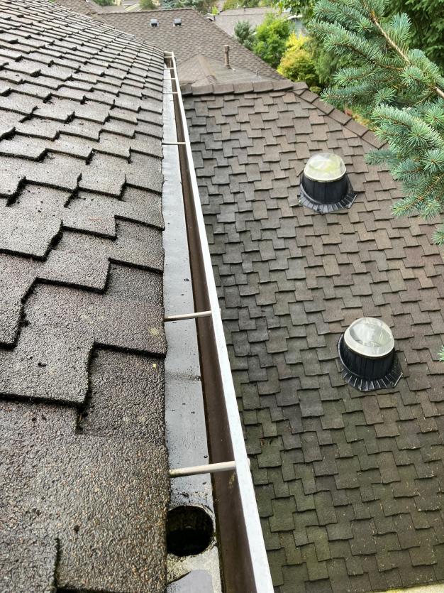 Gutter cleaning Medina after service