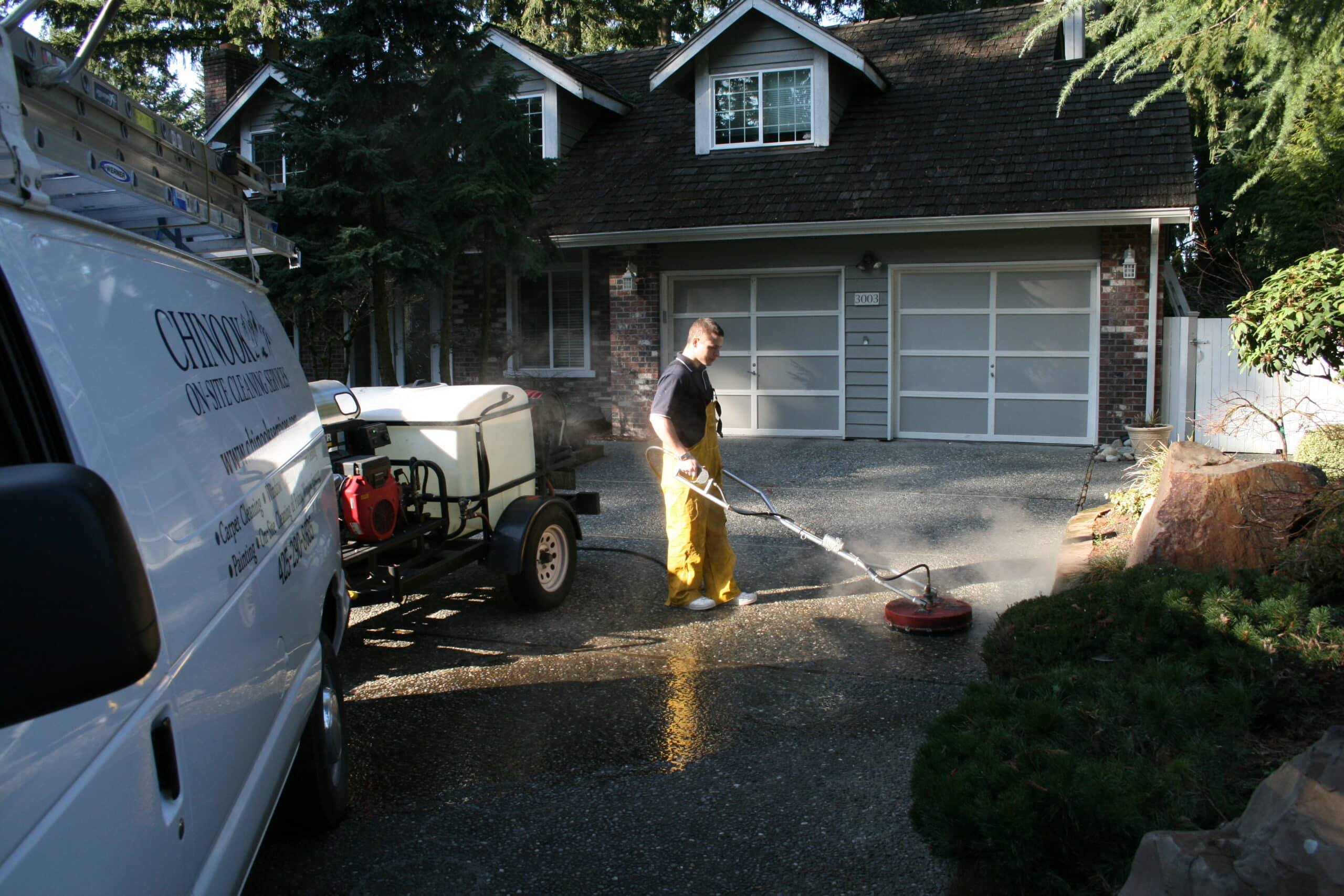 Pressure washing in Sultan by Chinook Services
