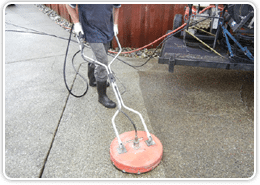 Pressure washing driveway Green Lake neighborhood in Seattle.