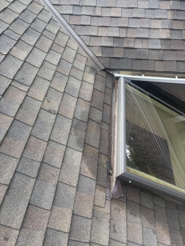 Roof cleaning service Greenwood community in Seattle